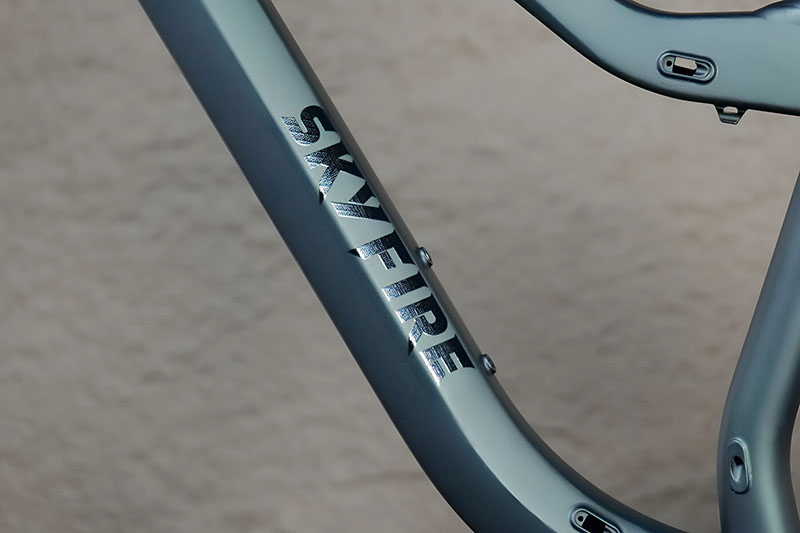 Racetrack Aluminum Bike Frame, - Mountain Biking In The Uk 评论和价格
